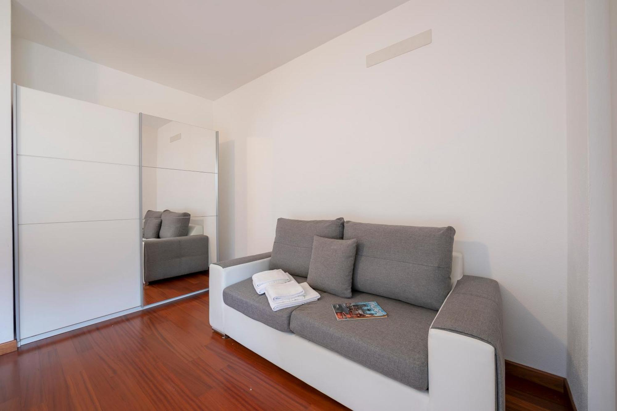 Moonlight - 150M From The Lake - Happy Rentals 盧加諾 外观 照片